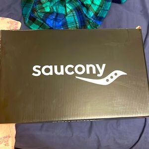 Selling saucony triumph 20 because I have to many shoes.